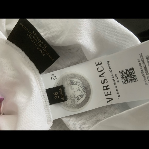 Versace top - Picture 4 of 7